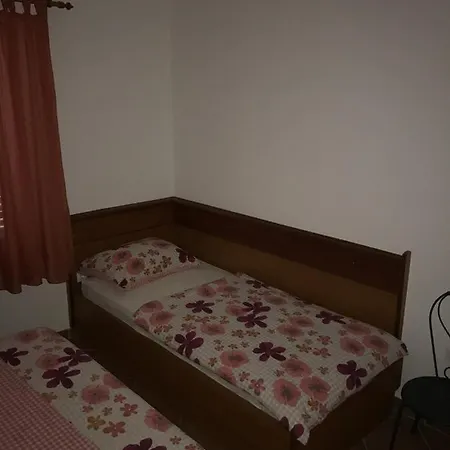 In With Balcony, Air Conditioning, Wifi Daire