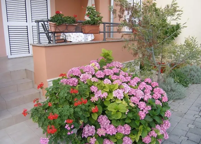 Apartman In With Balcony, Air Conditioning, Wifi *