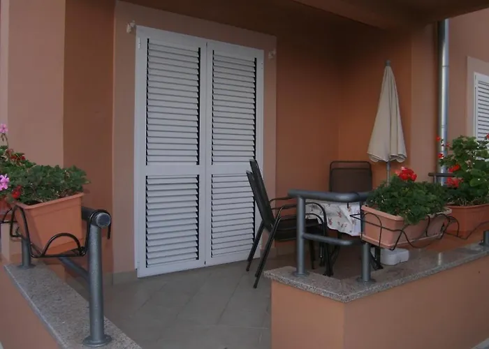 In With Balcony, Air Conditioning, Wifi * Sukošan